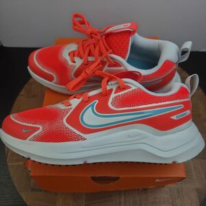Nike Cosmic Runner Crimson Platinum Cactus Shoes HM4402-600 (Youth 3.5Y, 5W)
